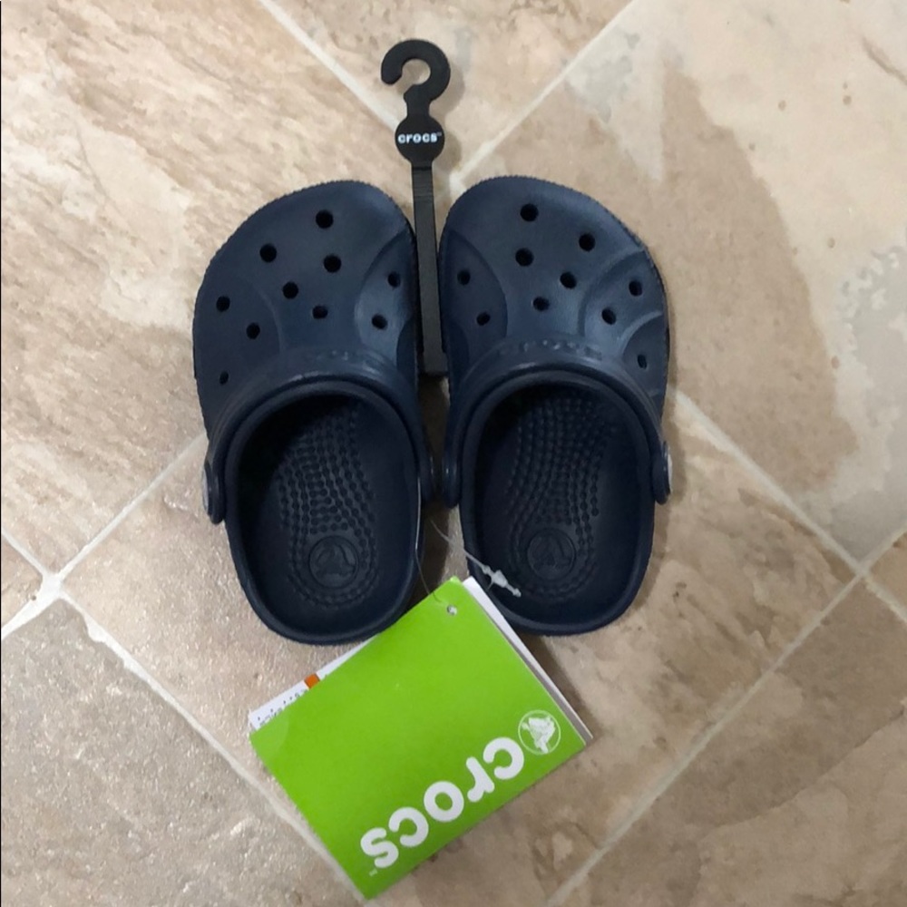 BRAND NEW CROCS!